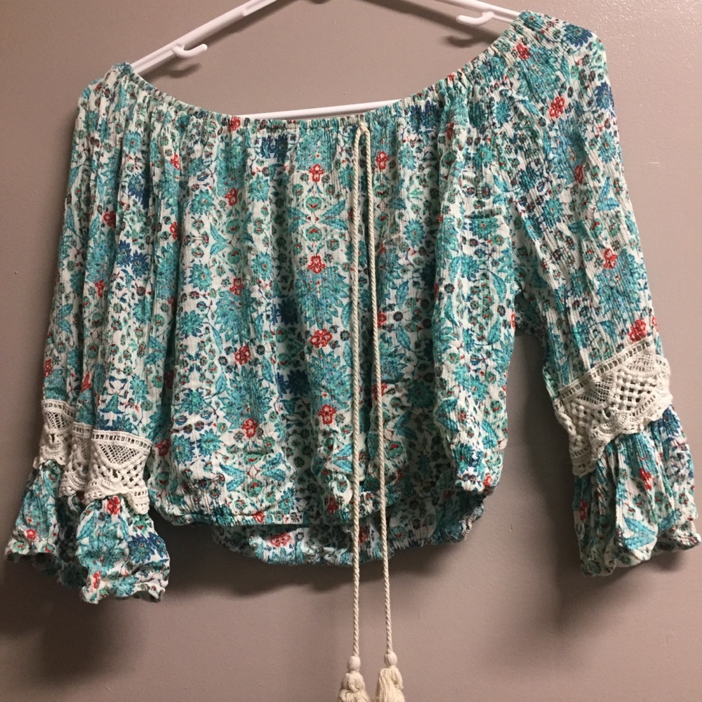 Crop top
